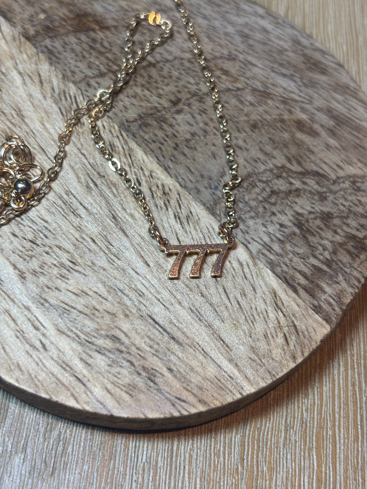 777 Angel Number Chain