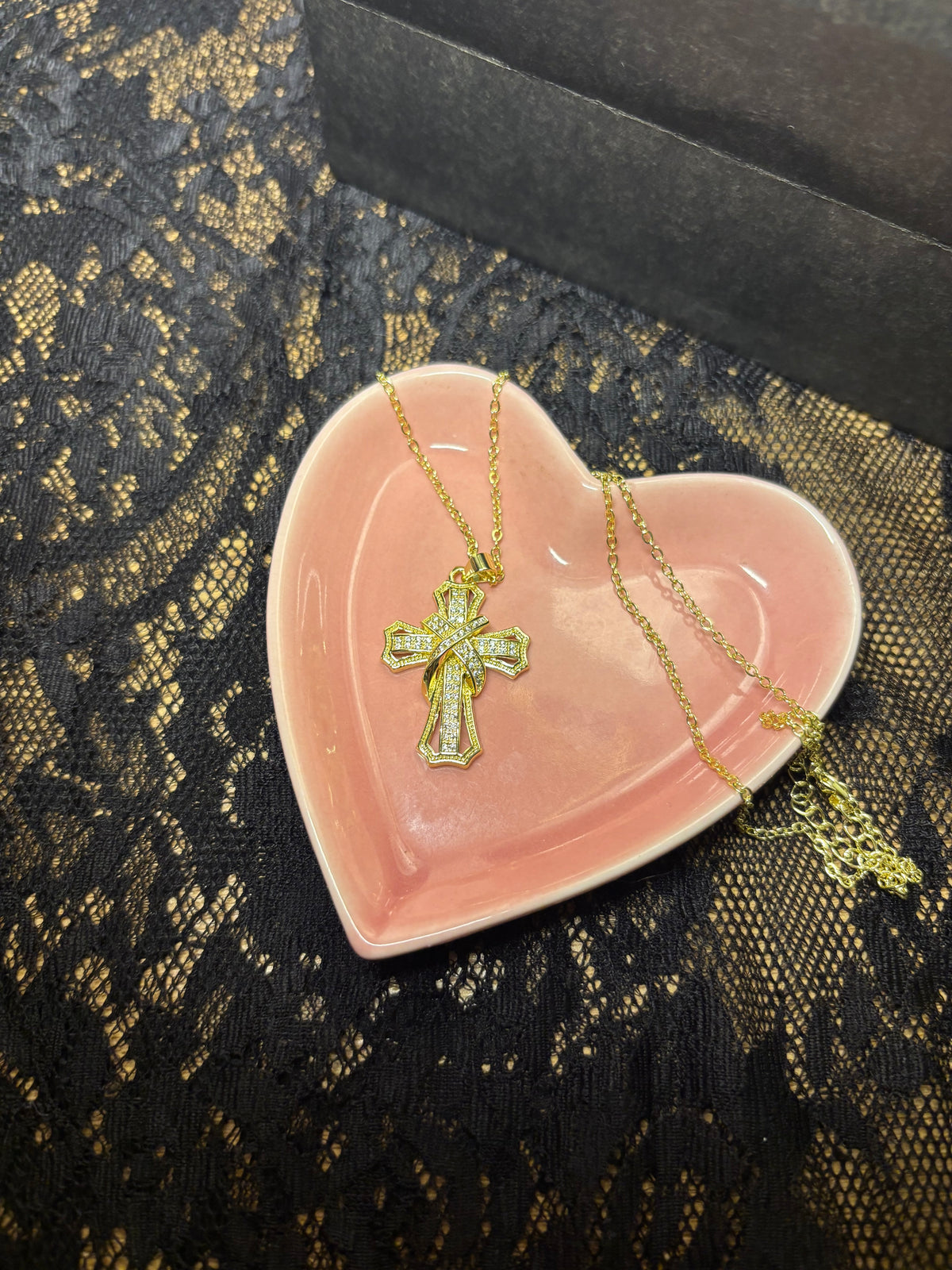 Large Cross Chain