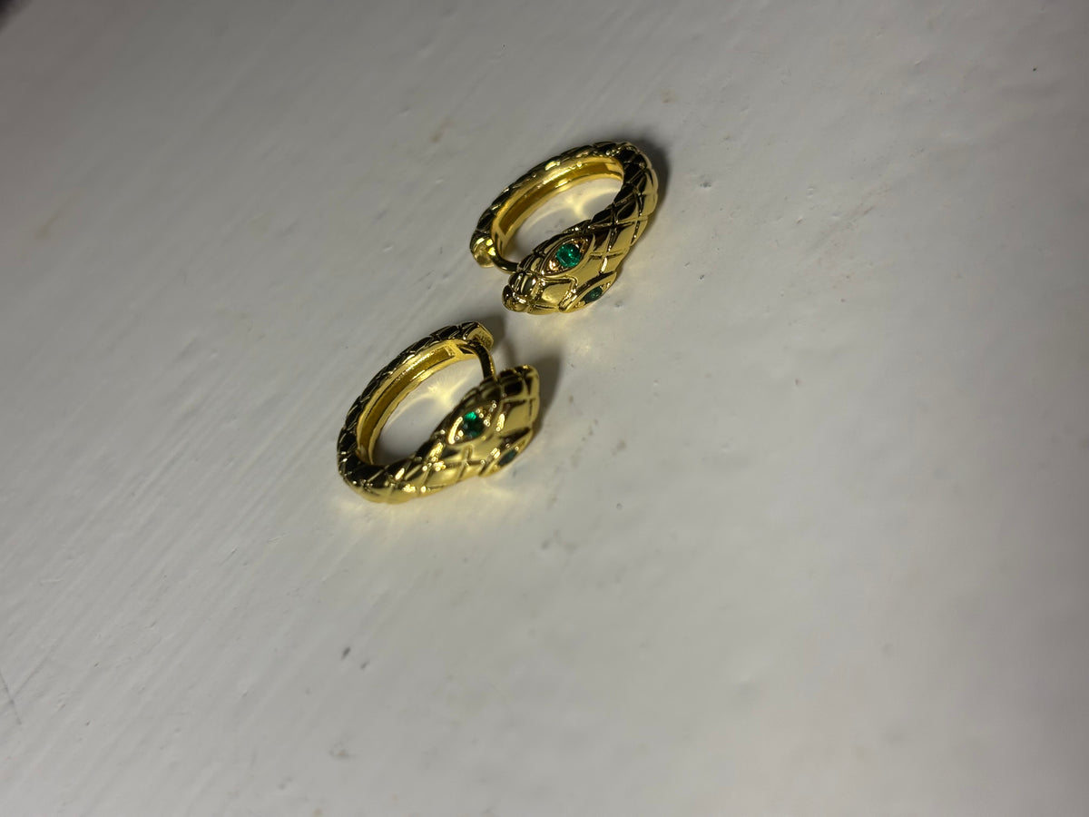 Green Eyed Snake Hoop