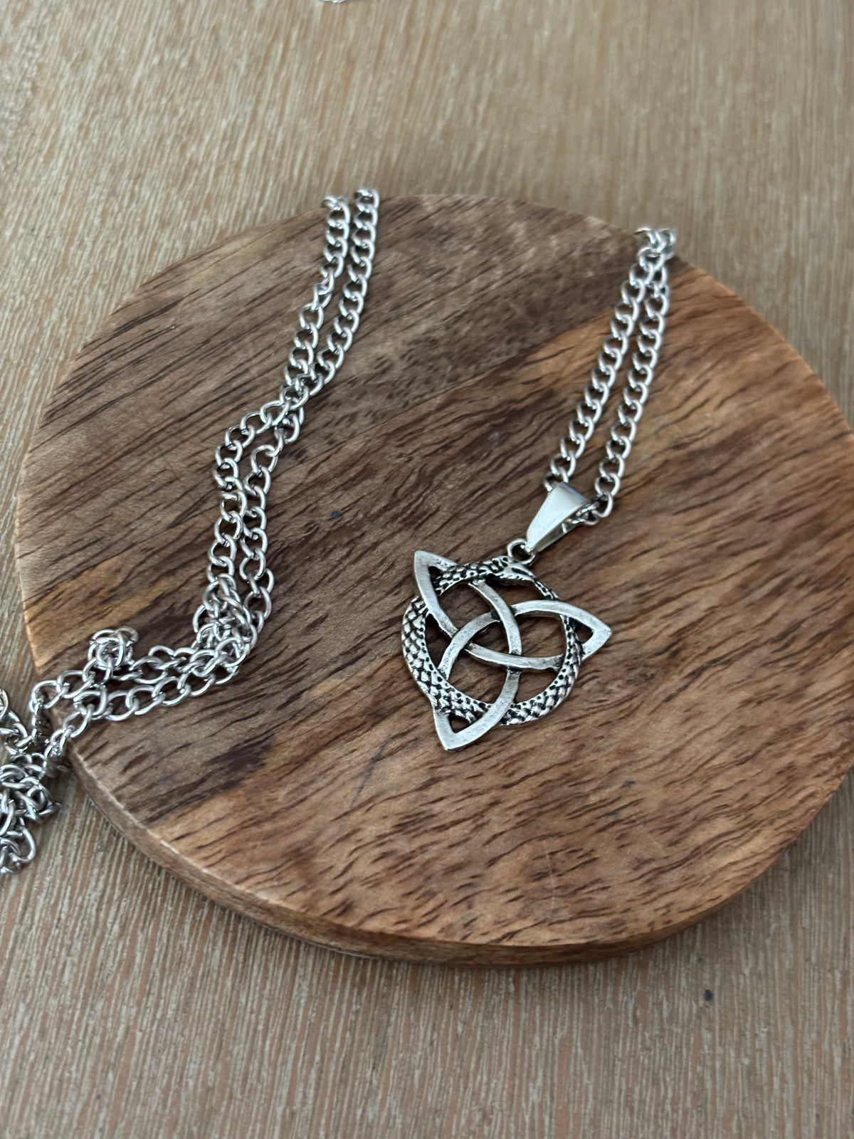Triquetra Snake Chain